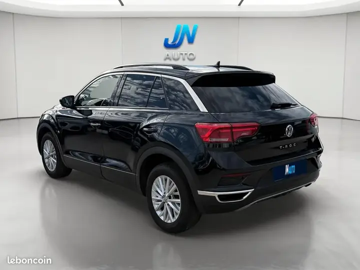Volkswagen T-Roc 2018 photo 3