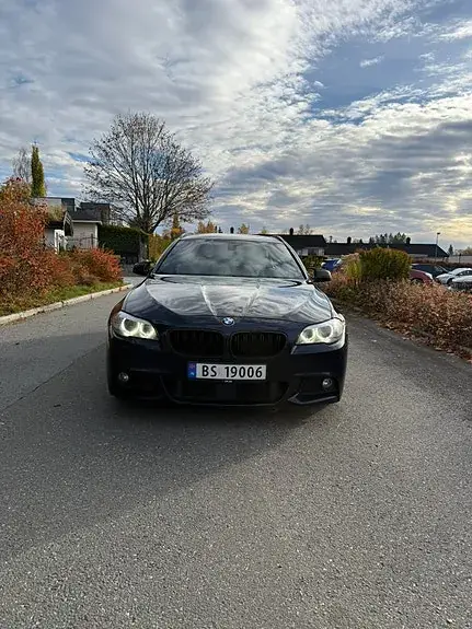 BMW 525D 2011 photo 2