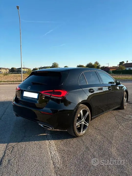 Mercedes-Benz A220D