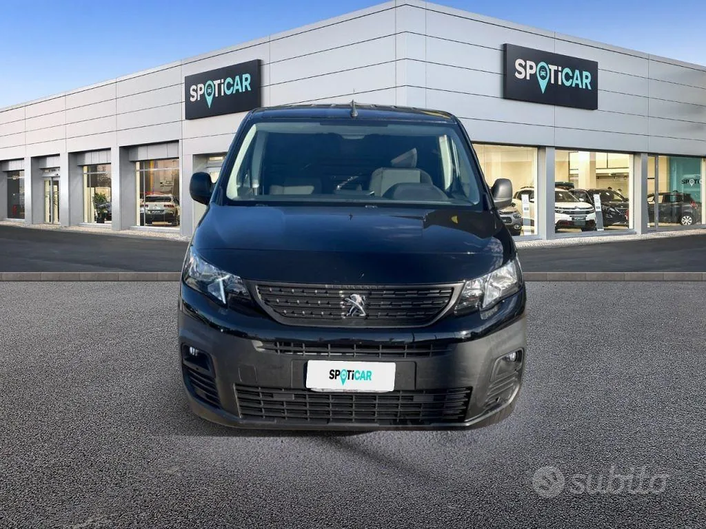 Peugeot Partner 2021 photo 2