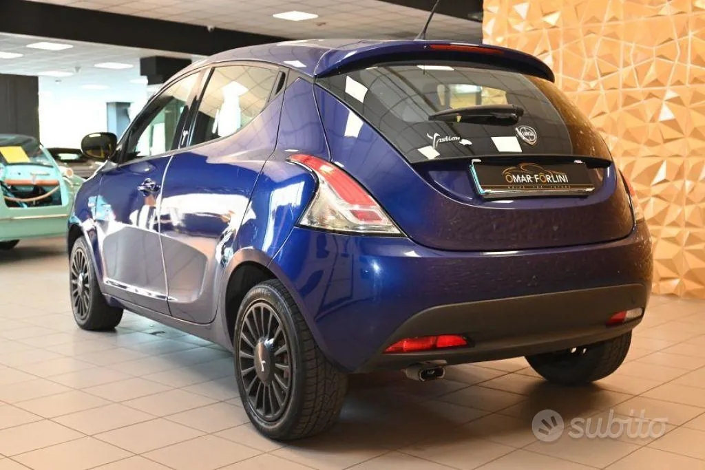 Lancia Ypsilon 2015 photo 3