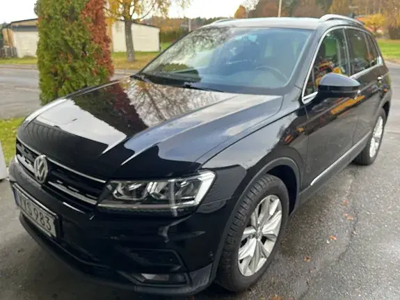Volkswagen Tiguan 2018 photo 2
