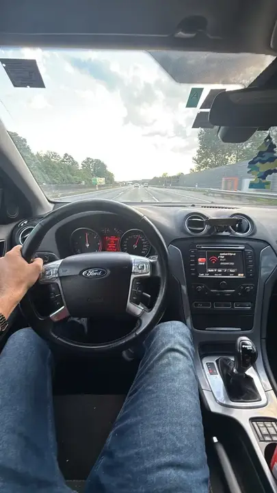 Ford Mondeo 2016 photo 2