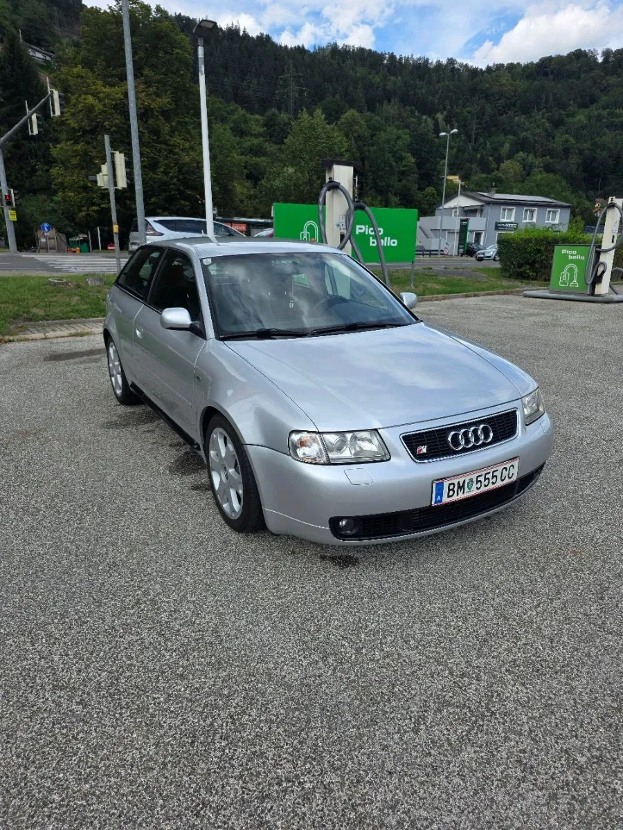 Audi A3 1999 photo 3
