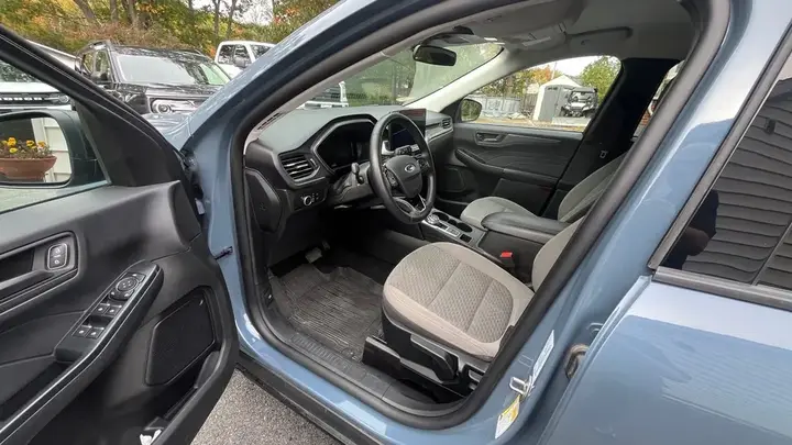 Ford Escape 2025 photo 5