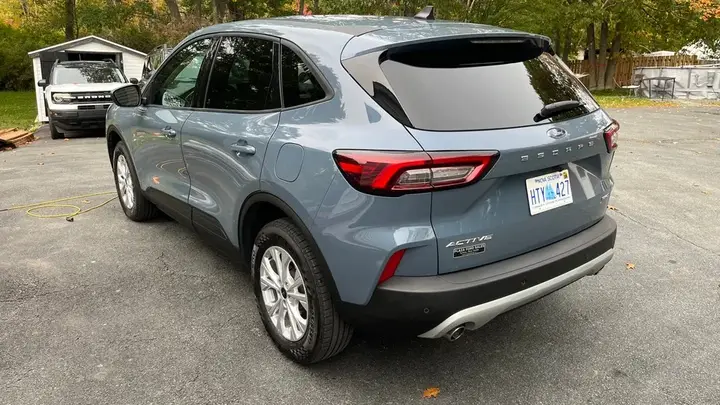Ford Escape 2025 photo 4