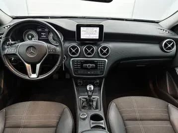Mercedes-Benz A-Class 2013 photo 3