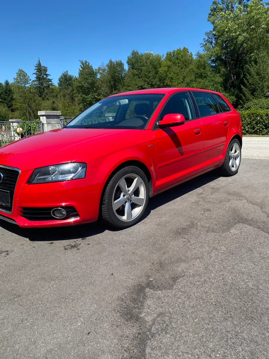 Audi A3 2011 photo 3