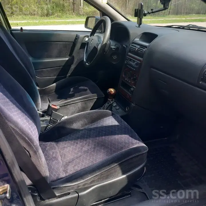 Opel Astra 1999 photo 2