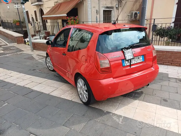 Citroen C2 2004 photo 2