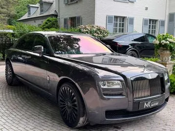 Rolls-Royce Ghost 2013 photo 2