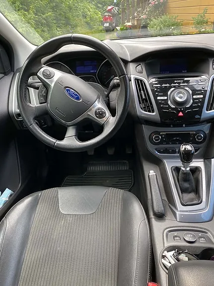 Ford Focus 2014 photo 5