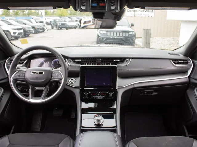 Jeep Grand Cherokee 2025 photo 3