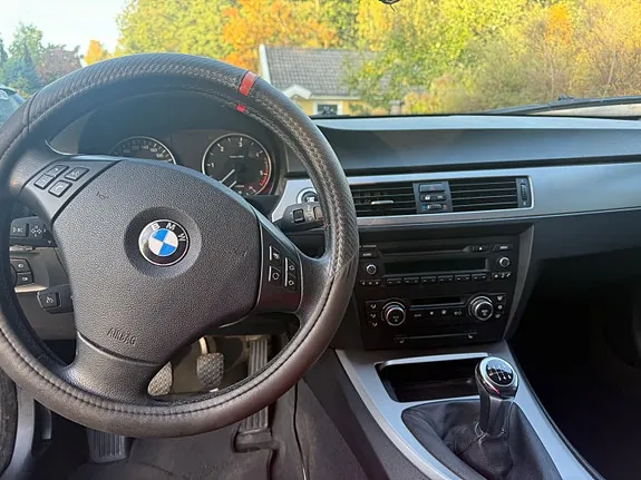 BMW 320D 2007 photo 5
