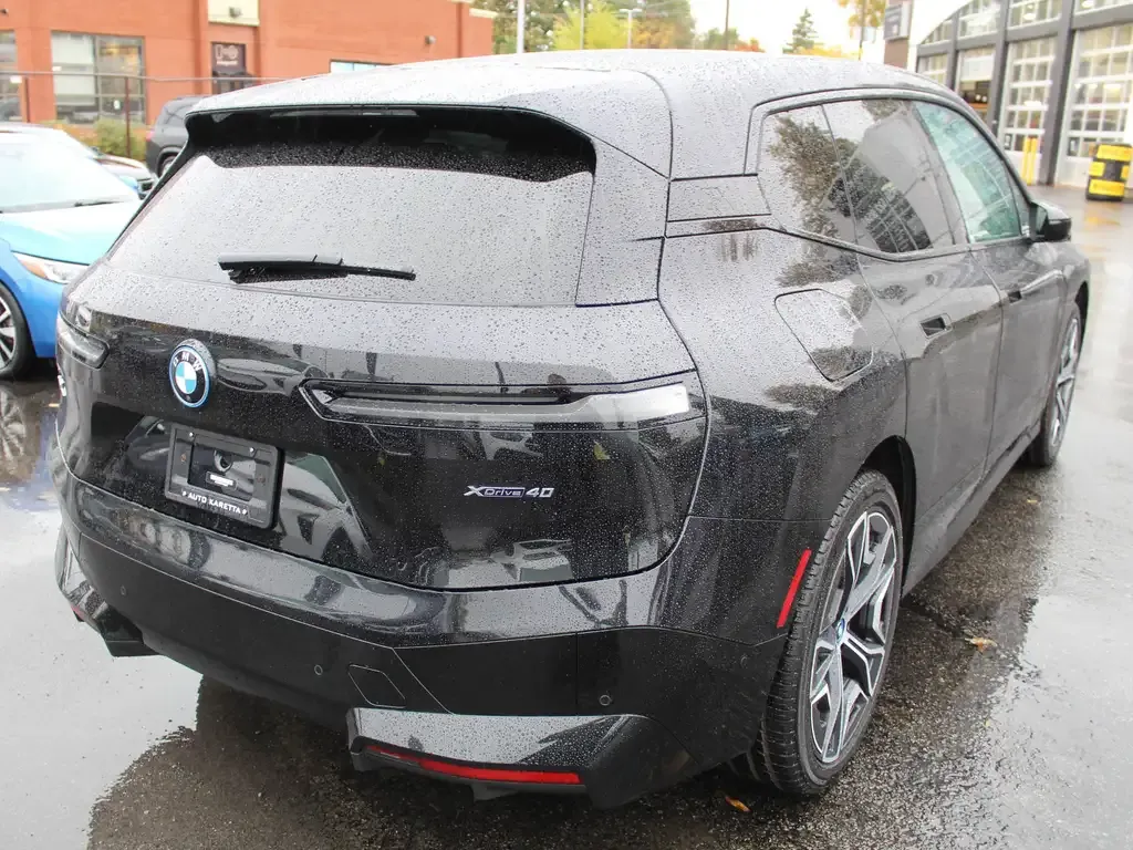 BMW Ix 2023 photo 4