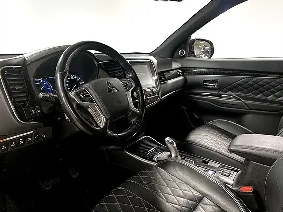 Mitsubishi Outlander 2020 photo 4
