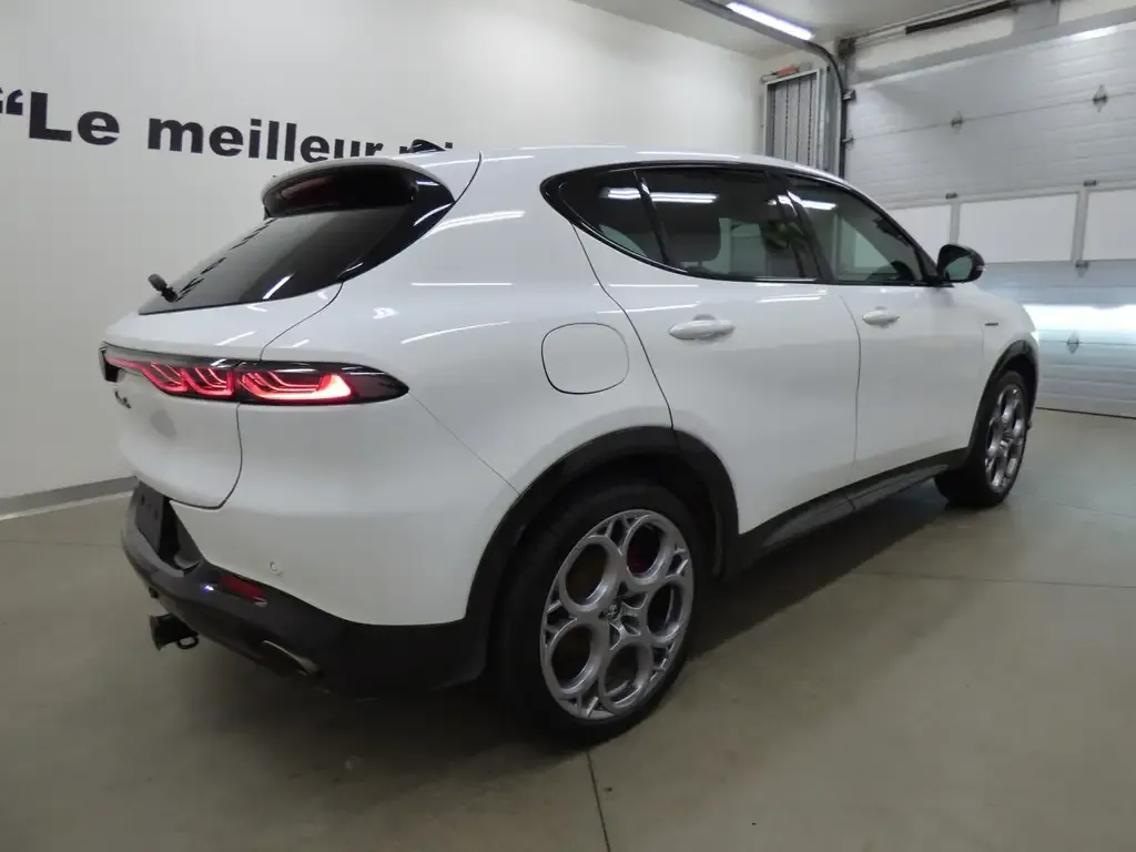 Alfa Romeo Tonale 2024 photo 5