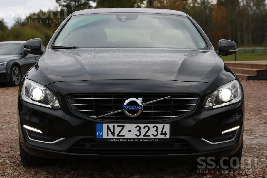 Volvo V60 2015 photo 5