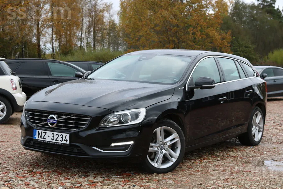 Volvo V60 2015 photo 3