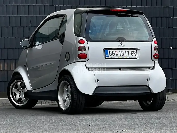 Smart Fortwo 2002 photo 3