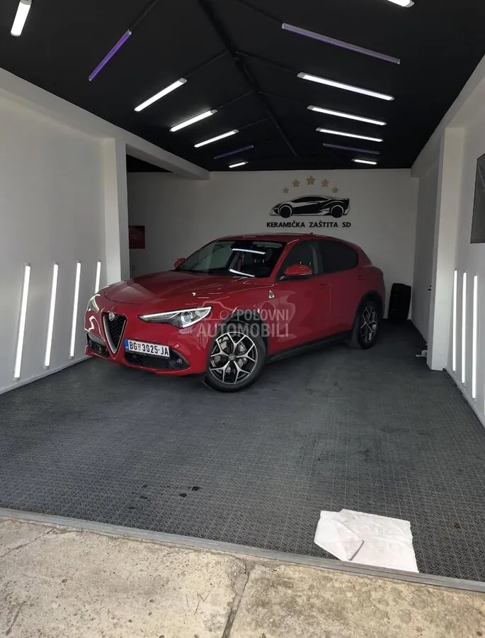 Alfa Romeo Stelvio 2021 photo 5