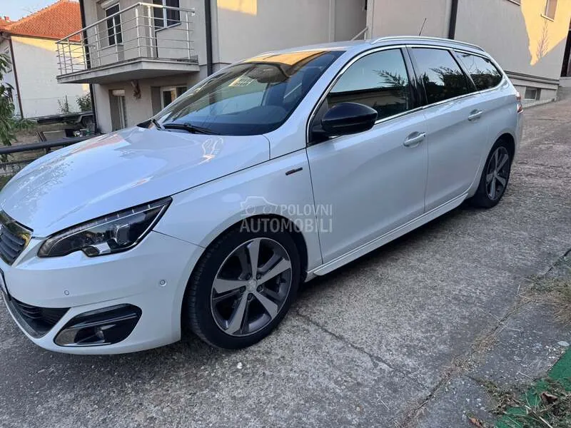 Peugeot 308 2016 photo 4