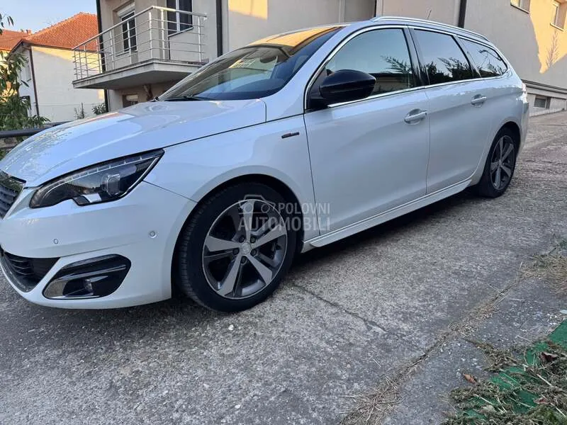 Peugeot 308 2016 photo 5