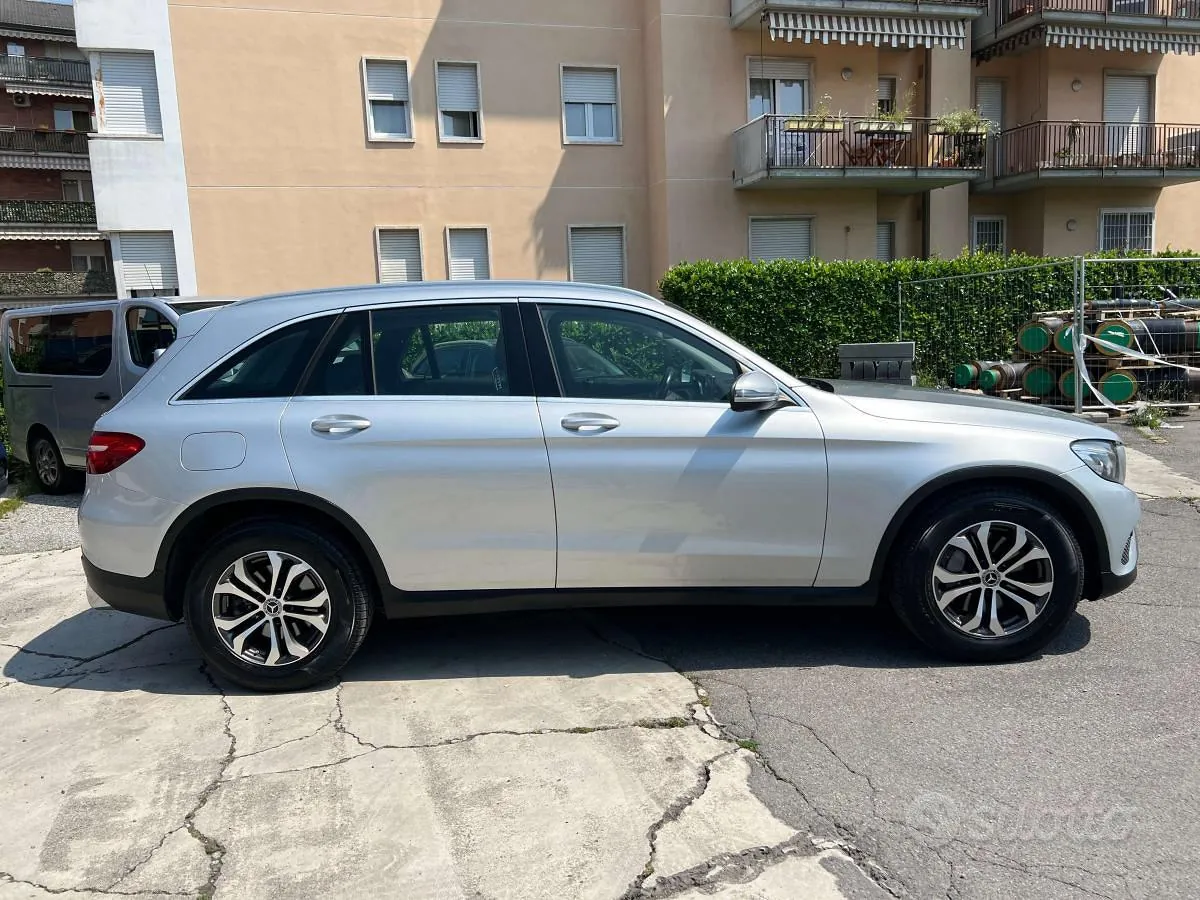 Mercedes-Benz Glc 2017 photo 5