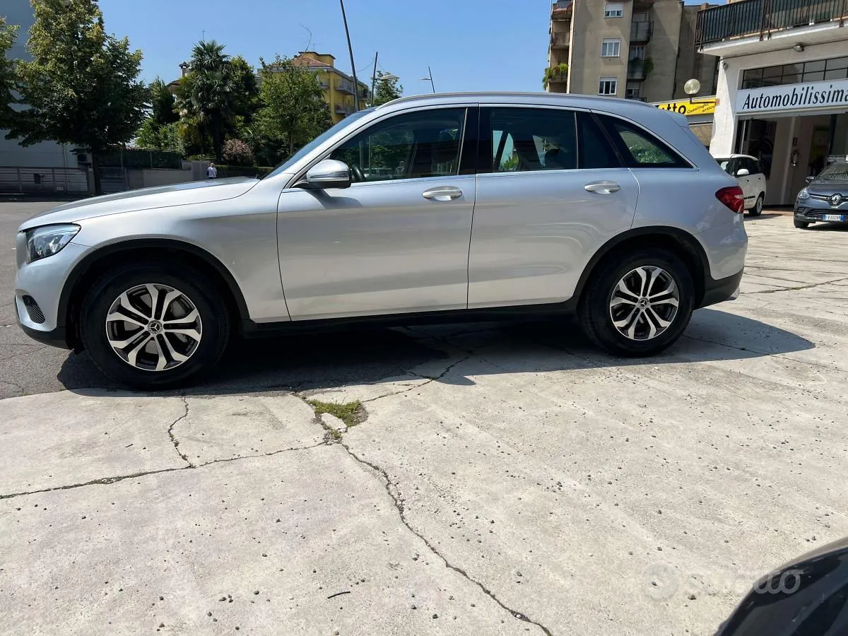 Mercedes-Benz Glc 2017 photo 4