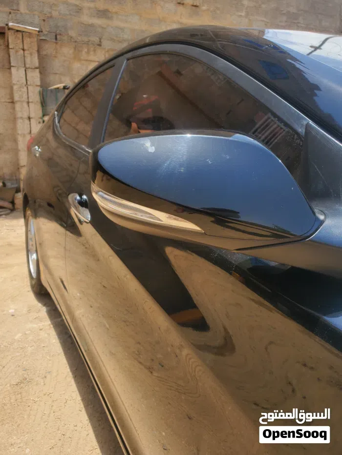 Hyundai Elantra 2012 photo 4