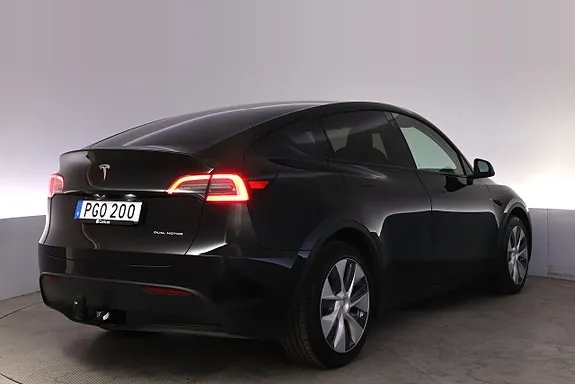 Tesla Model Y 2023 photo 5