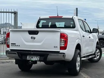 Nissan Navara 2015 photo 4