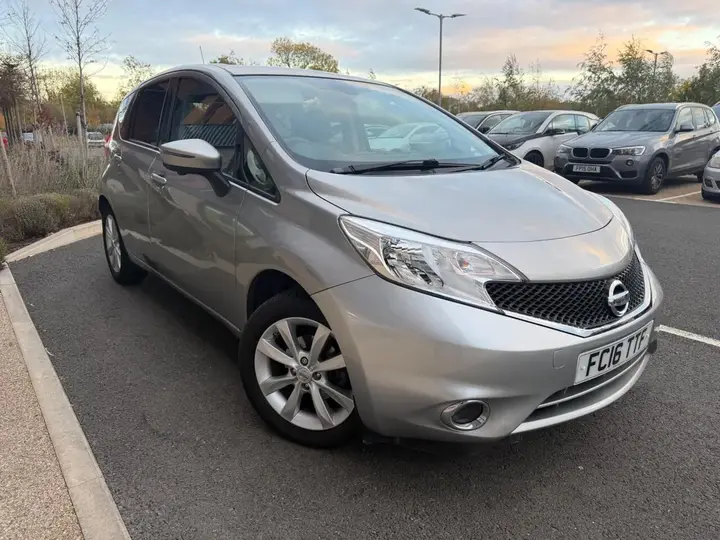 Nissan Note 2016 photo 2