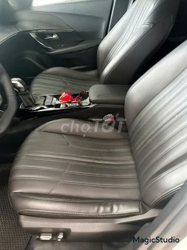 Peugeot 2008 2022 photo 5
