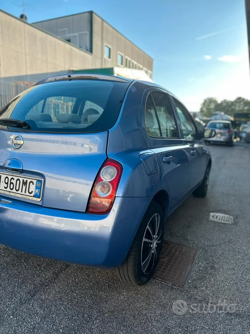 Nissan Micra 2005 photo 4