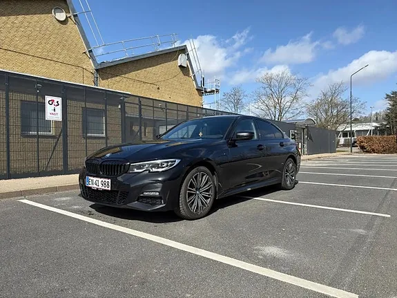 BMW 330E
