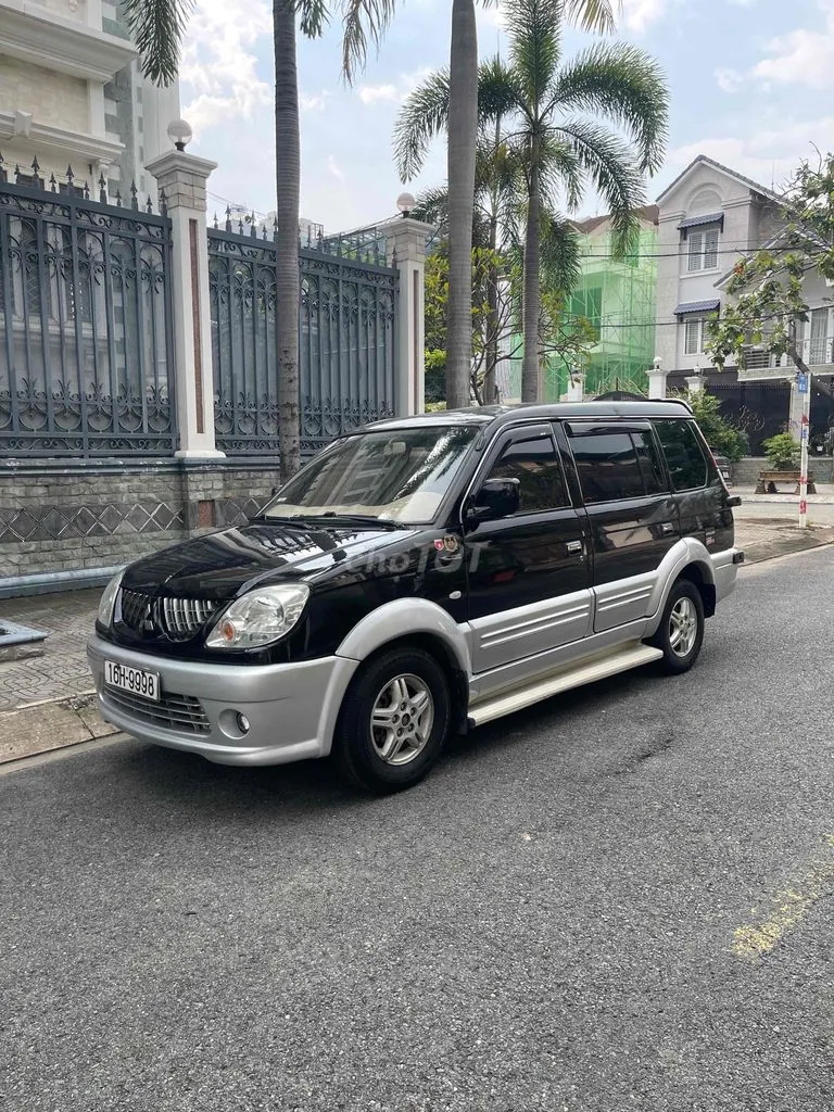 Mitsubishi Jolie 2005 photo 3