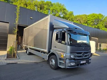 Mercedes-Benz Artego