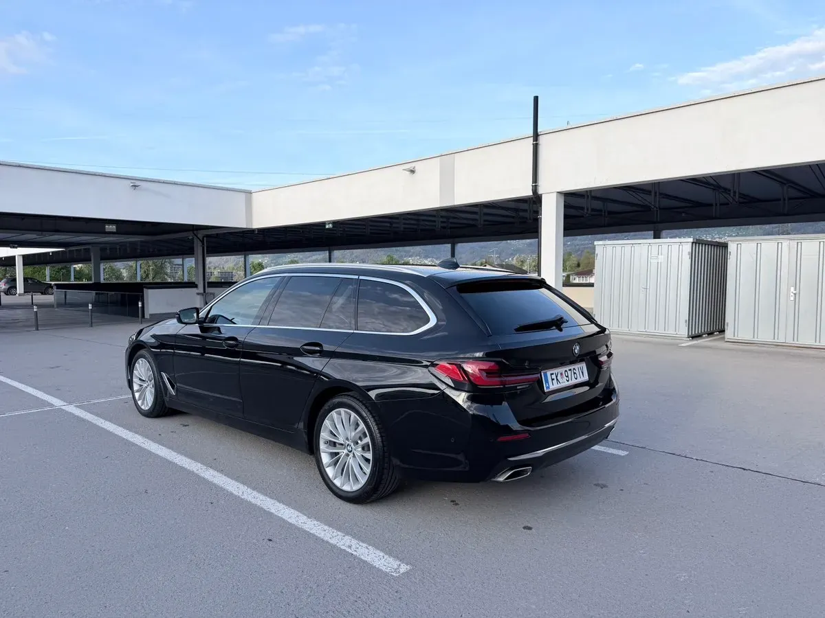 BMW 5 Series 2020 photo 3