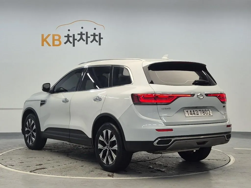 Renault Korea Qm6 2023 photo 2
