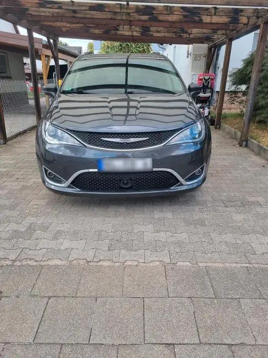Chrysler Pacifica