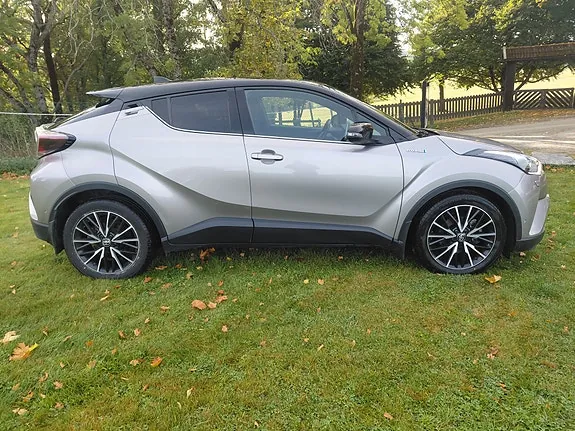 Toyota C-Hr 2018 photo 4