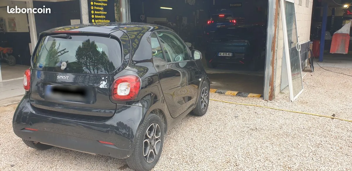 Smart Fortwo 2015 photo 2