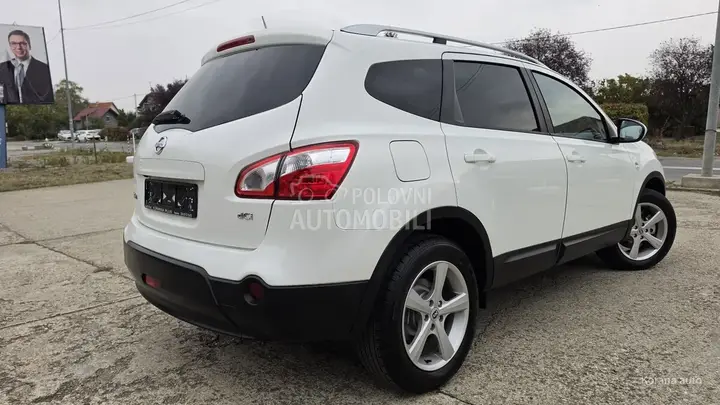 Nissan Qashqai 2011 photo 4