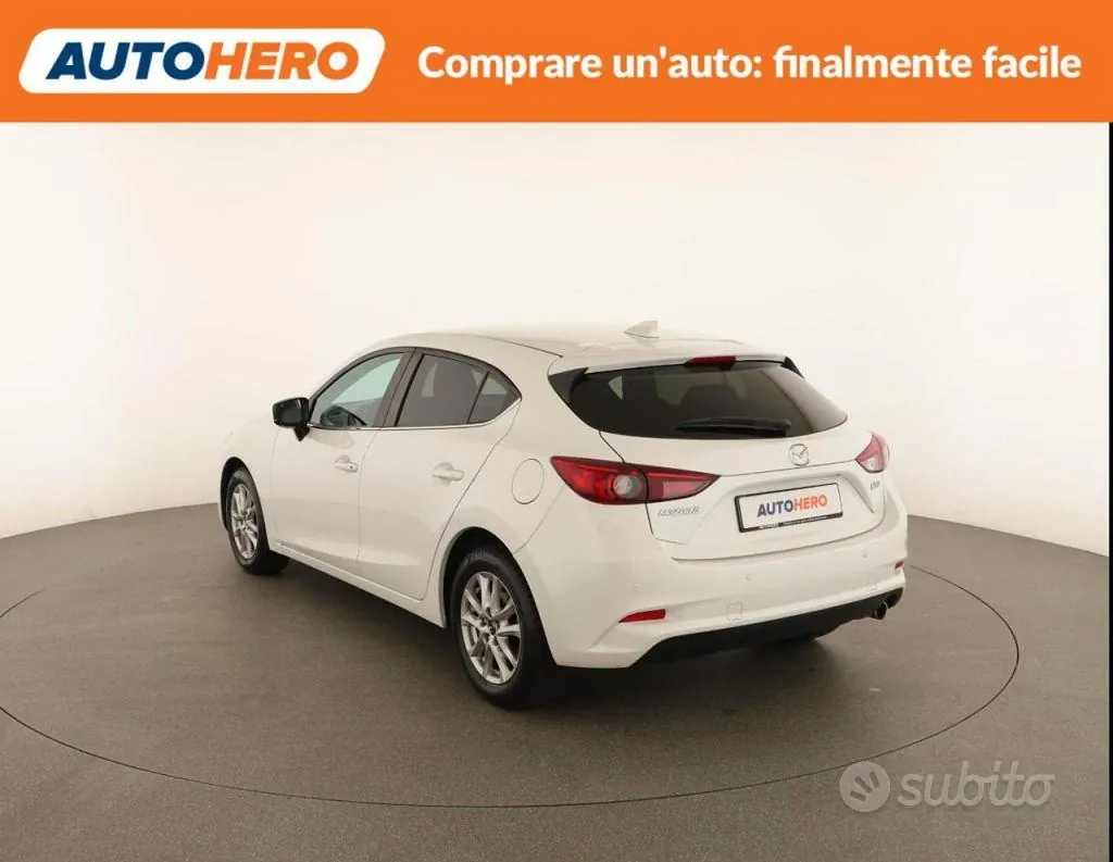 Mazda 3 2018 photo 4