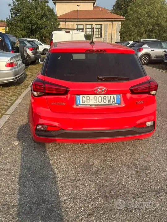 Hyundai I20 2021 photo 2