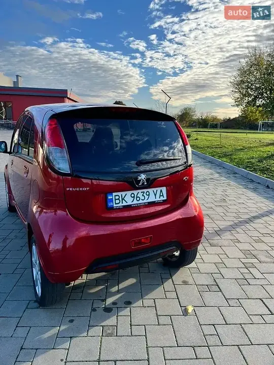 Peugeot Ion 2014 photo 4