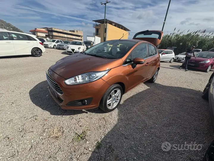 Ford Fiesta 2014 photo 3