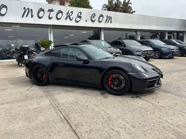 Porsche 911 2023 photo 5