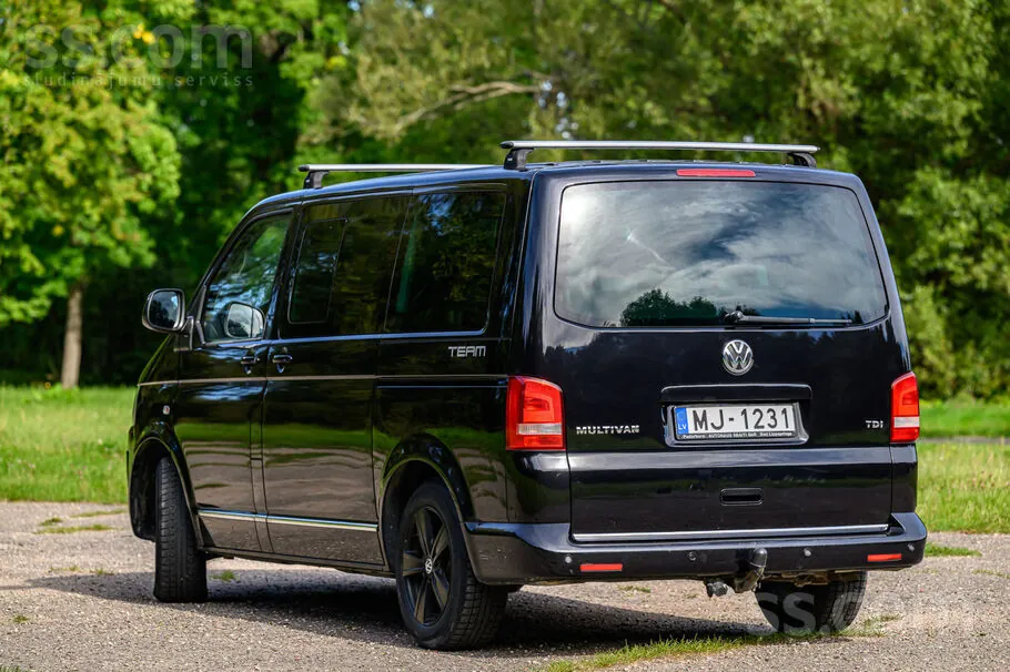 Volkswagen Multivan 2010 photo 5